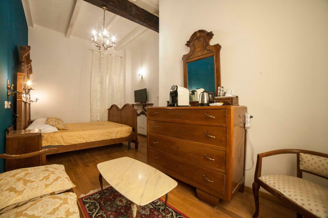 Il Fonticolo Room & Breakfast Modena Exterior photo
